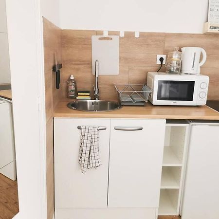 #4 Joli Appartement A 2 Pas Du Metro Et Paris 20 Bagnolet Exterior foto